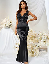 Load image into Gallery viewer, Black Maxi Dress Sleeveless 1950s Retro V Neck Plain Satin Maxi Long Formal Gowns and Evening Dresses for Women XL