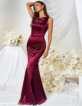 Load image into Gallery viewer, Women&#39;s Vintage Sleeveless Bodycon Crew Neck Ball Gowns and Evening Party Long Dress Burgundy S
